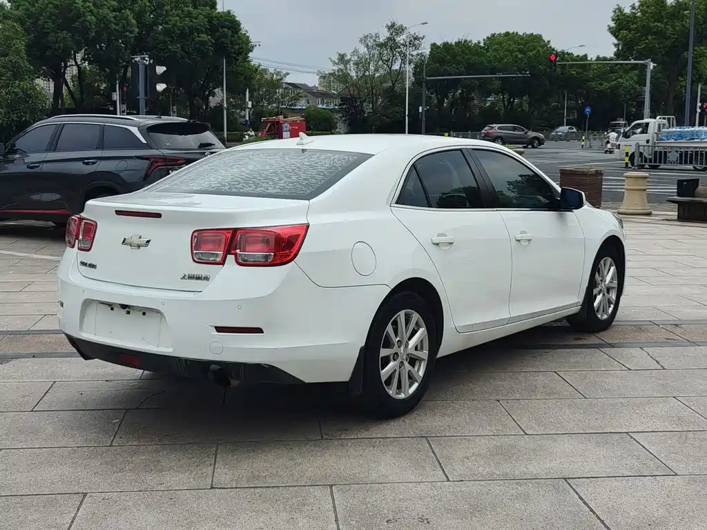 Chevrolet Malibu — миниатюра 4