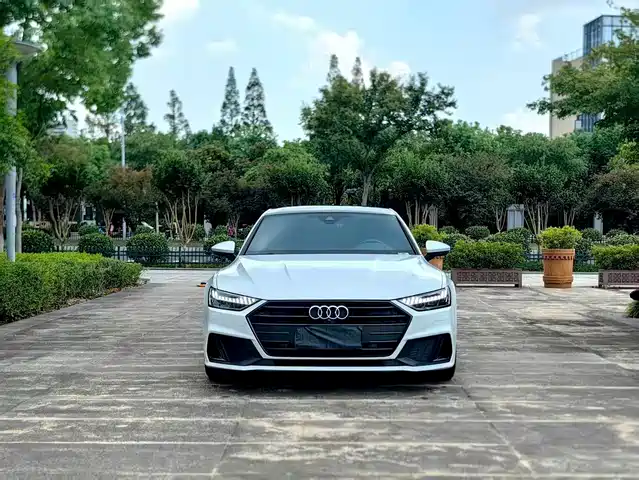 AUDI  A7