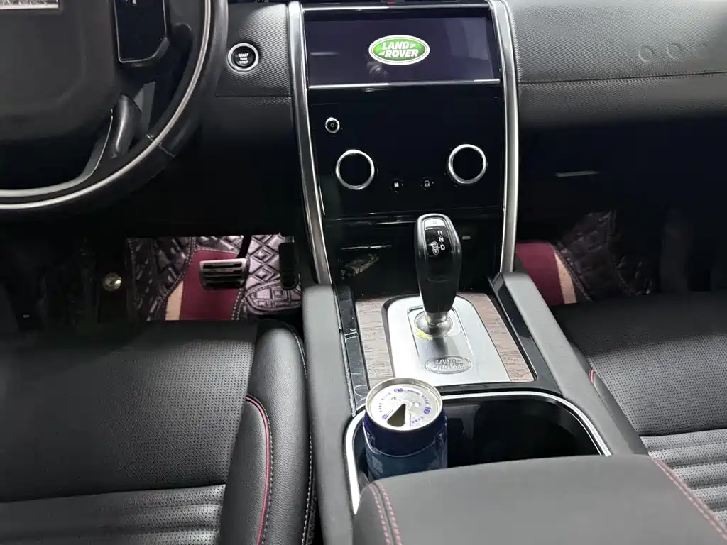 LAND ROVER DISCOVER SPORTS