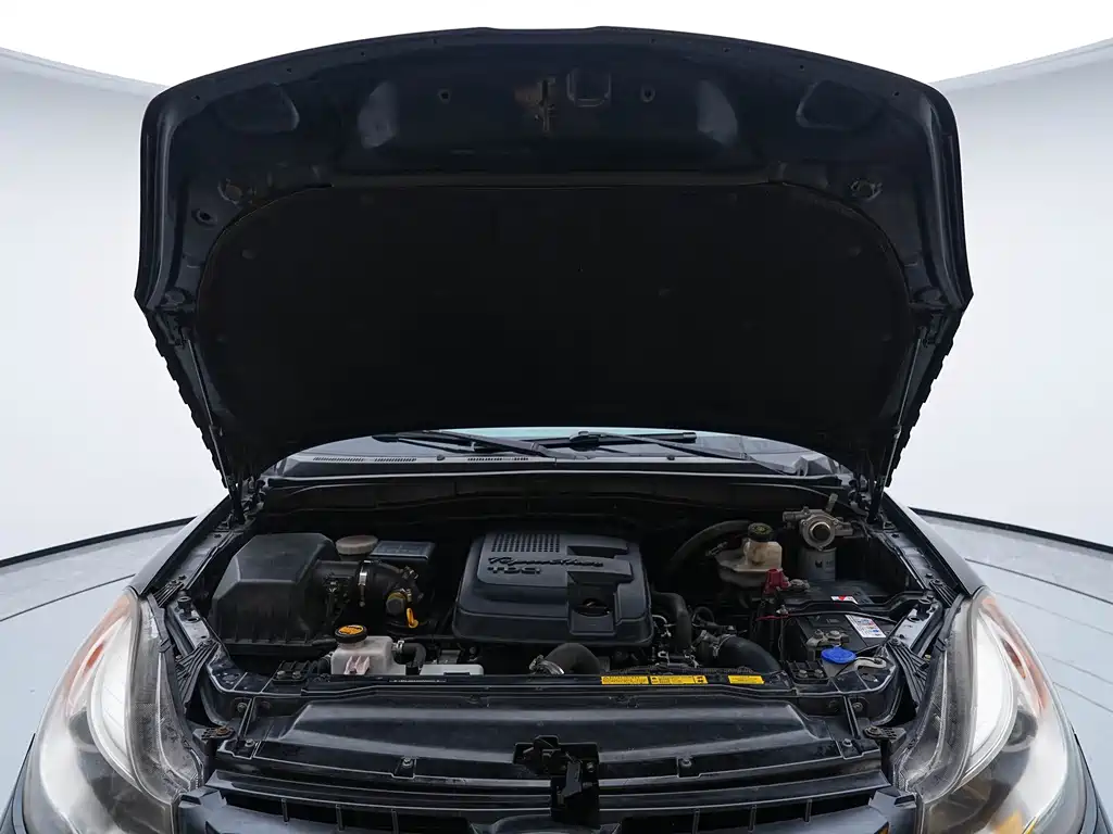 JMC S350 2013 2.4T AT Luxury 5 мест