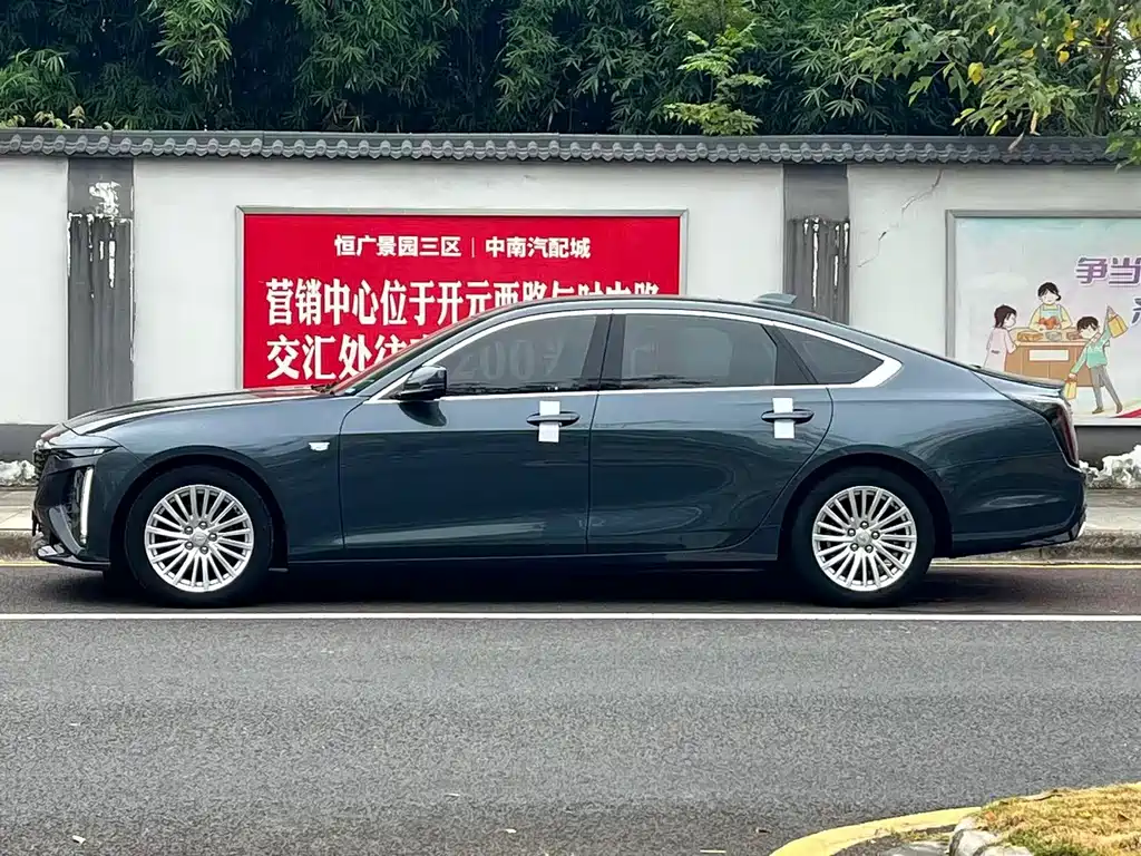 Cadillac CT6 — миниатюра 3