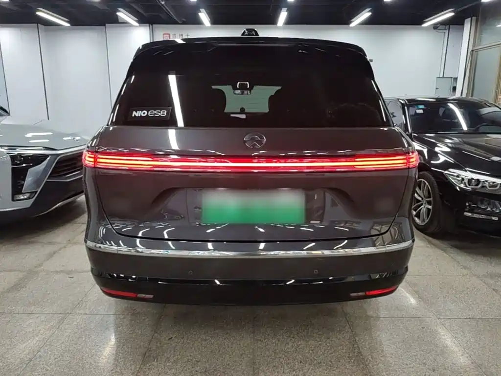 NIO ES8 — миниатюра 6