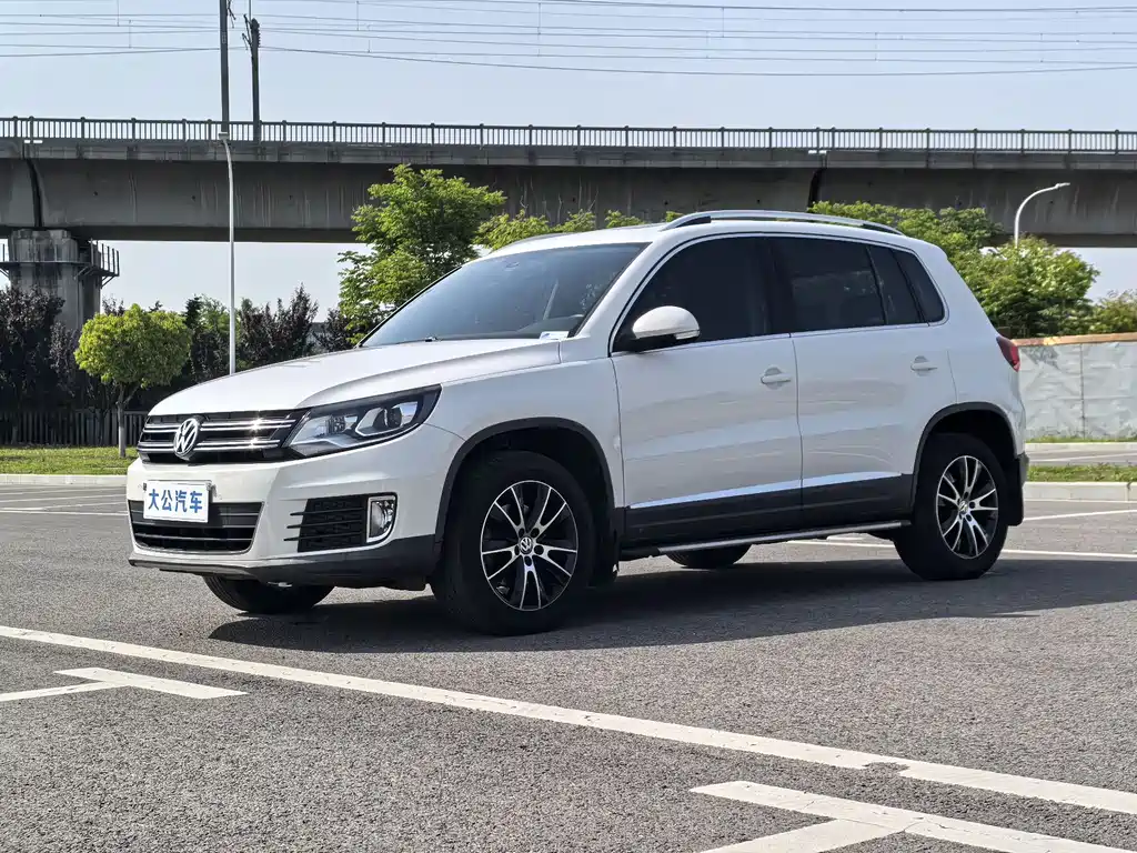 Volkswagen Tiguan 2015
