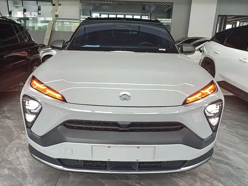 NIO ES6 — миниатюра 3