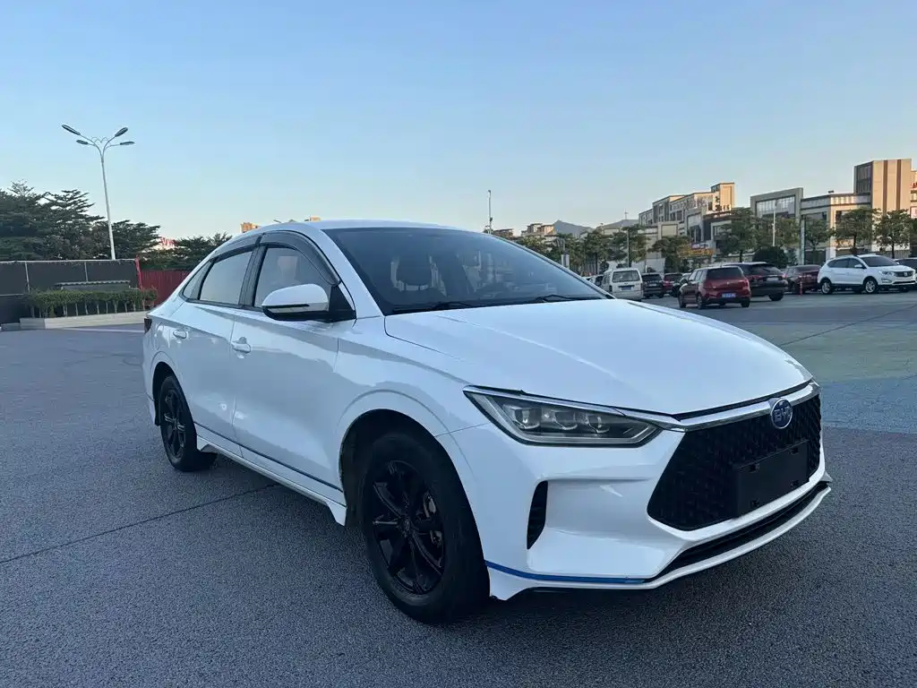 BYD e3 — миниатюра 3