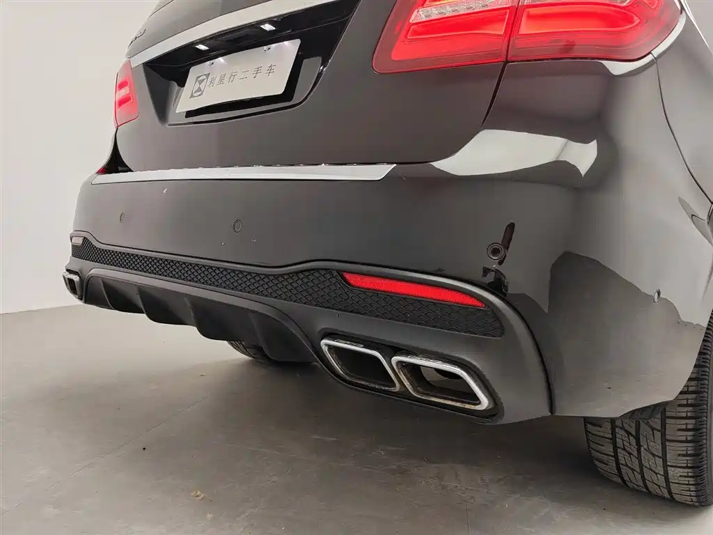 Mercedes-Benz GLS AMG — миниатюра 15