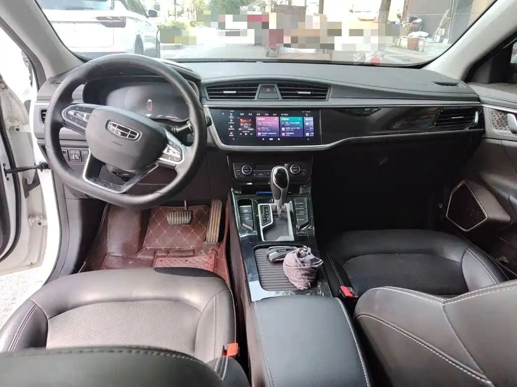 Geely Emgrand GL — миниатюра 13