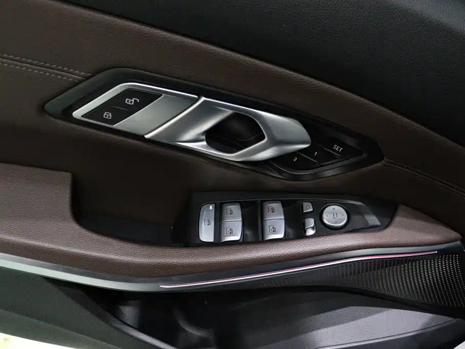 BMW i3 — миниатюра 18