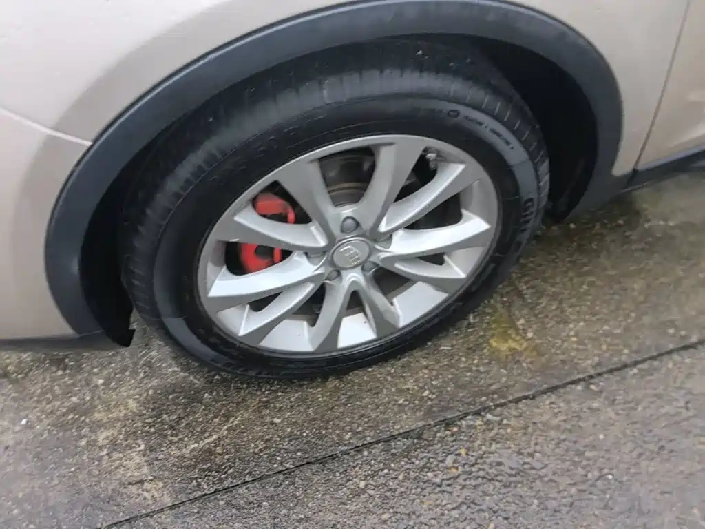 Geely Emgrand GS — миниатюра 23
