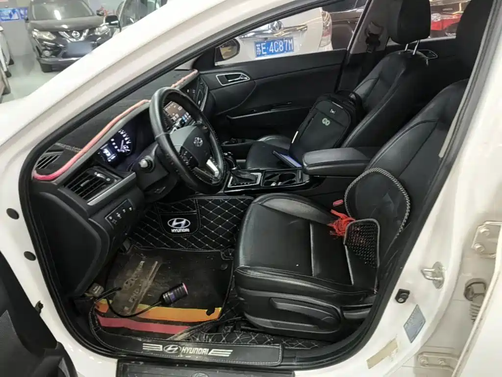 Hyundai Mistra — миниатюра 15