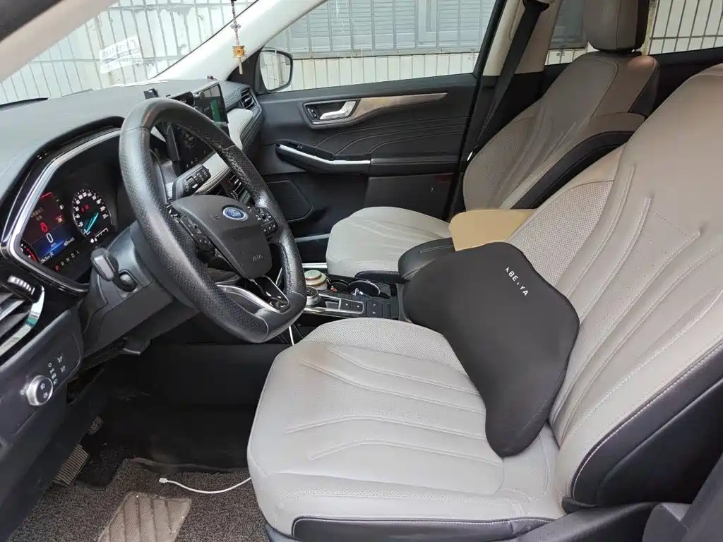Ford Escape — миниатюра 8