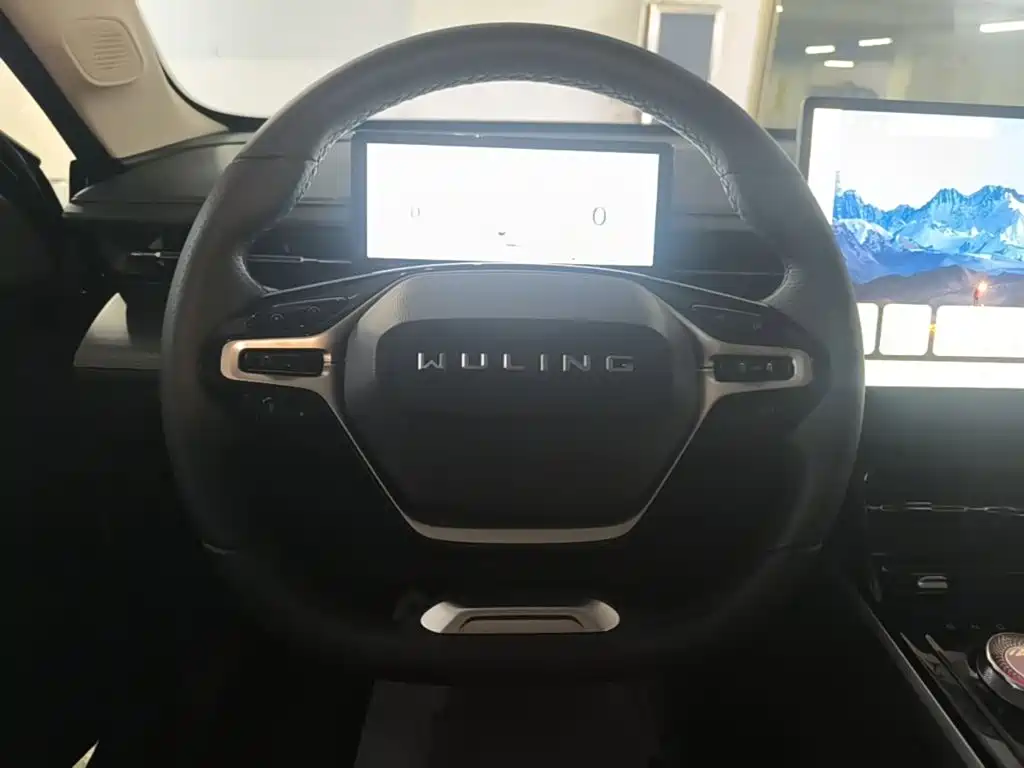 Wuling Xingguang — миниатюра 11