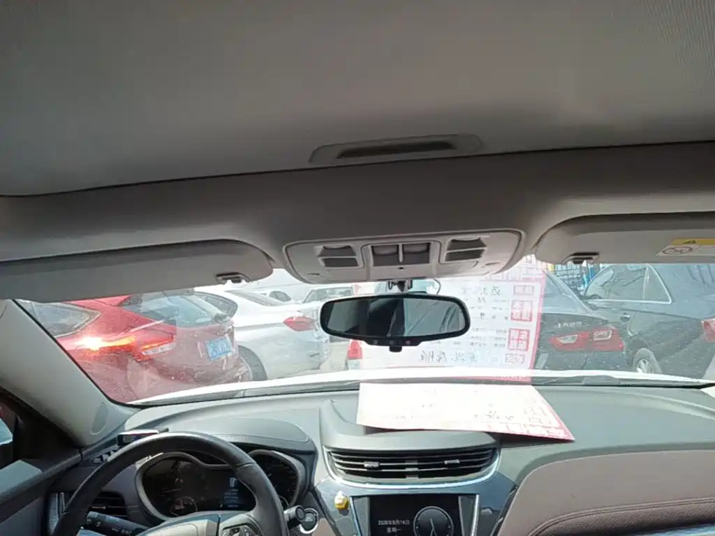 Chevrolet Malibu — миниатюра 18