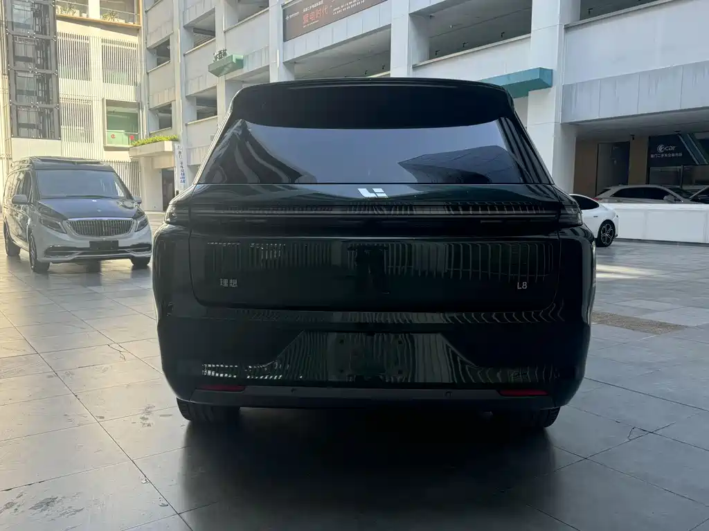 Li Auto IDEAL L8
