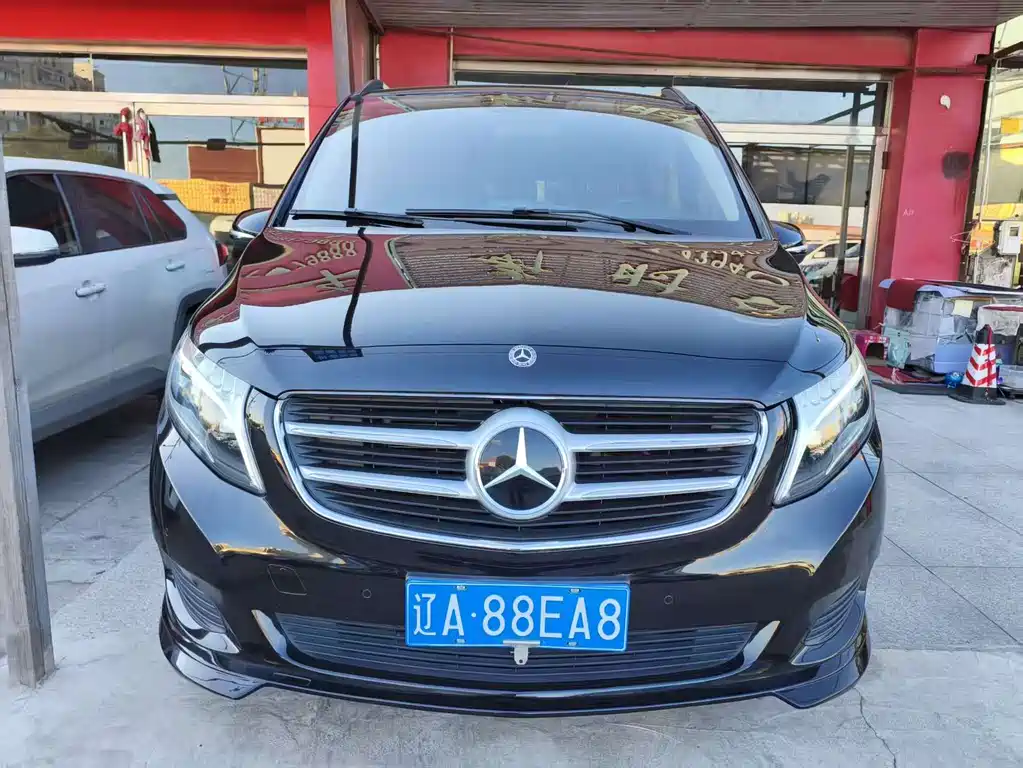 Mercedes-Benz V-Class 2020