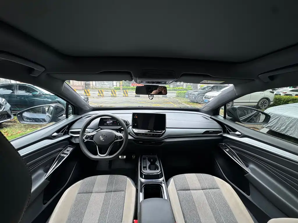 Volkswagen ID.4 Crozz — миниатюра 6