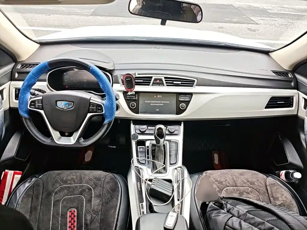 Geely Boyue — миниатюра 10