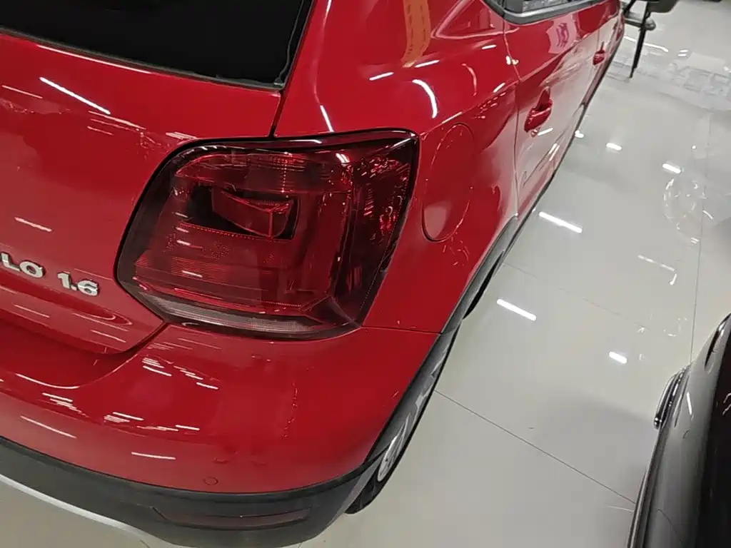 Volkswagen Polo — миниатюра 8
