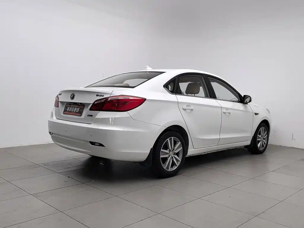 Changan Eado — миниатюра 2