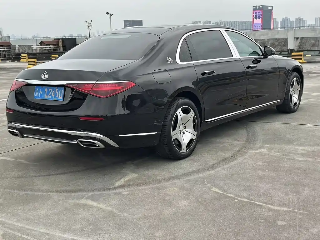 Mercedes-Benz Maybach S-Class