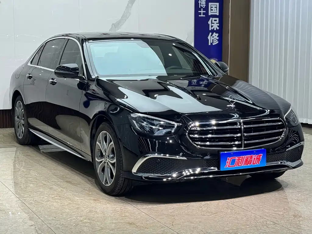 Mercedes-Benz E-Class — миниатюра 3