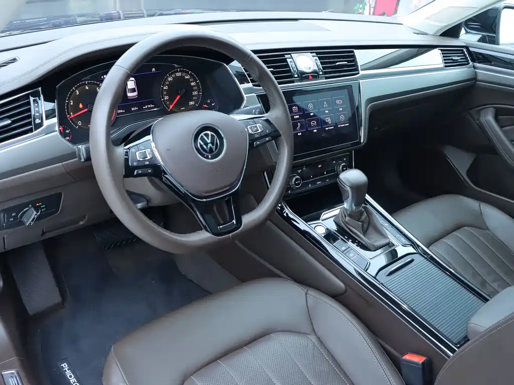 Volkswagen Phideon 2021 380TSI Luxury