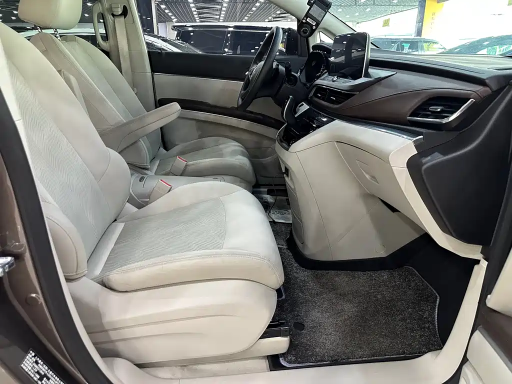 Buick GL8 2023 Smart