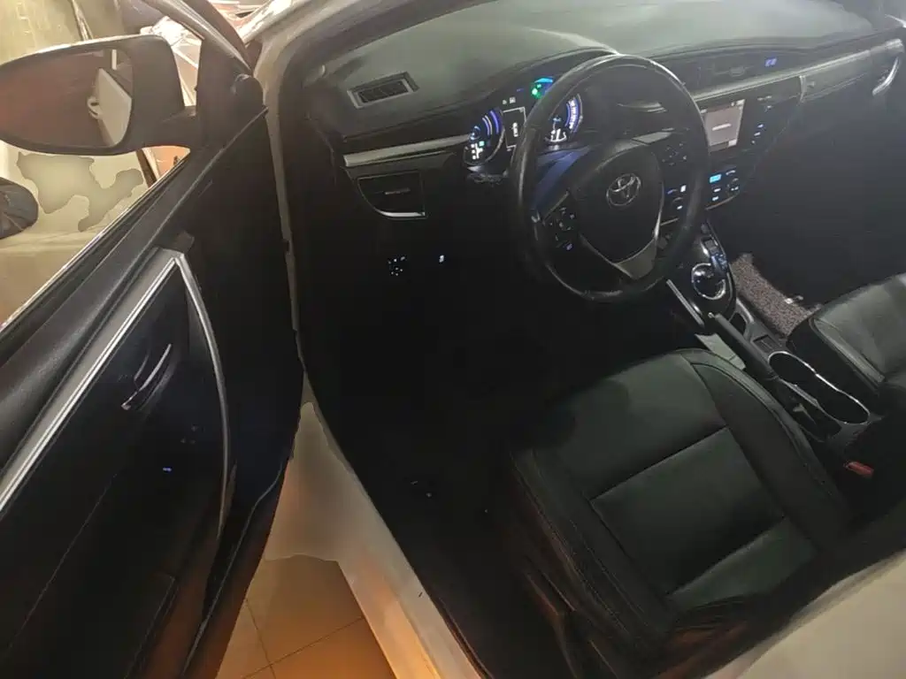 Toyota Corolla — миниатюра 16