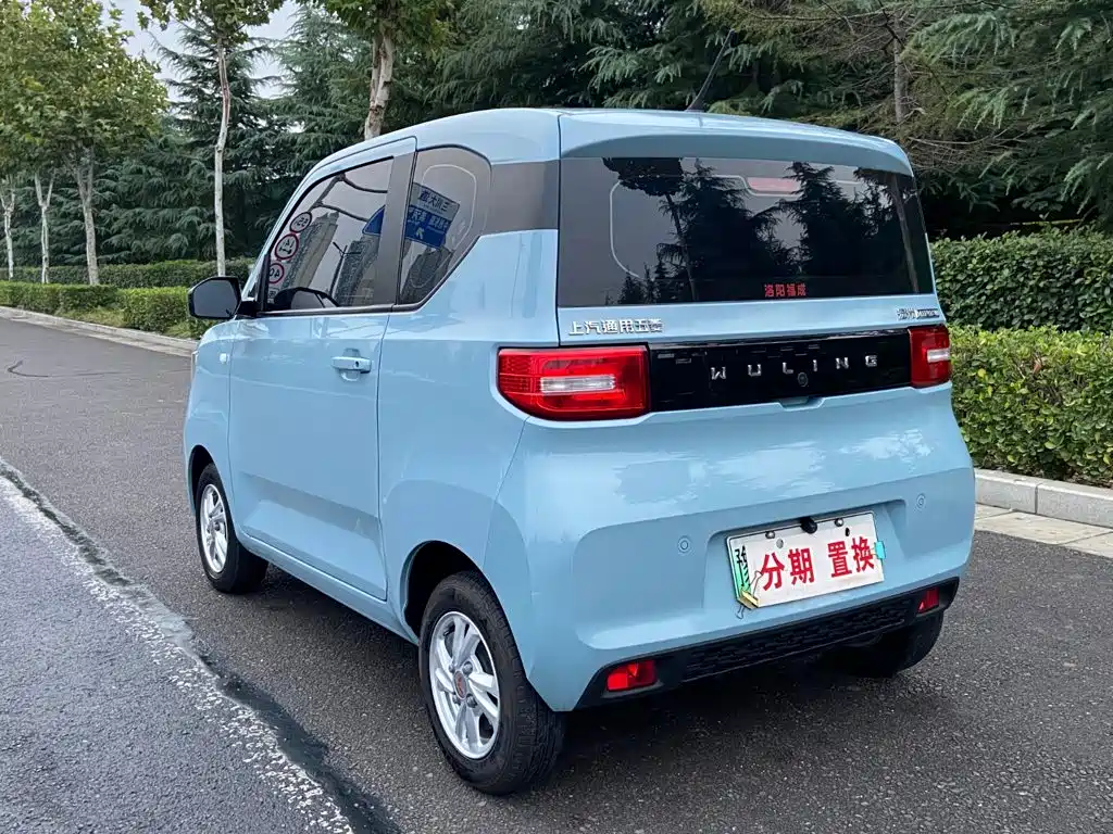 Wuling MINIEV — миниатюра 13