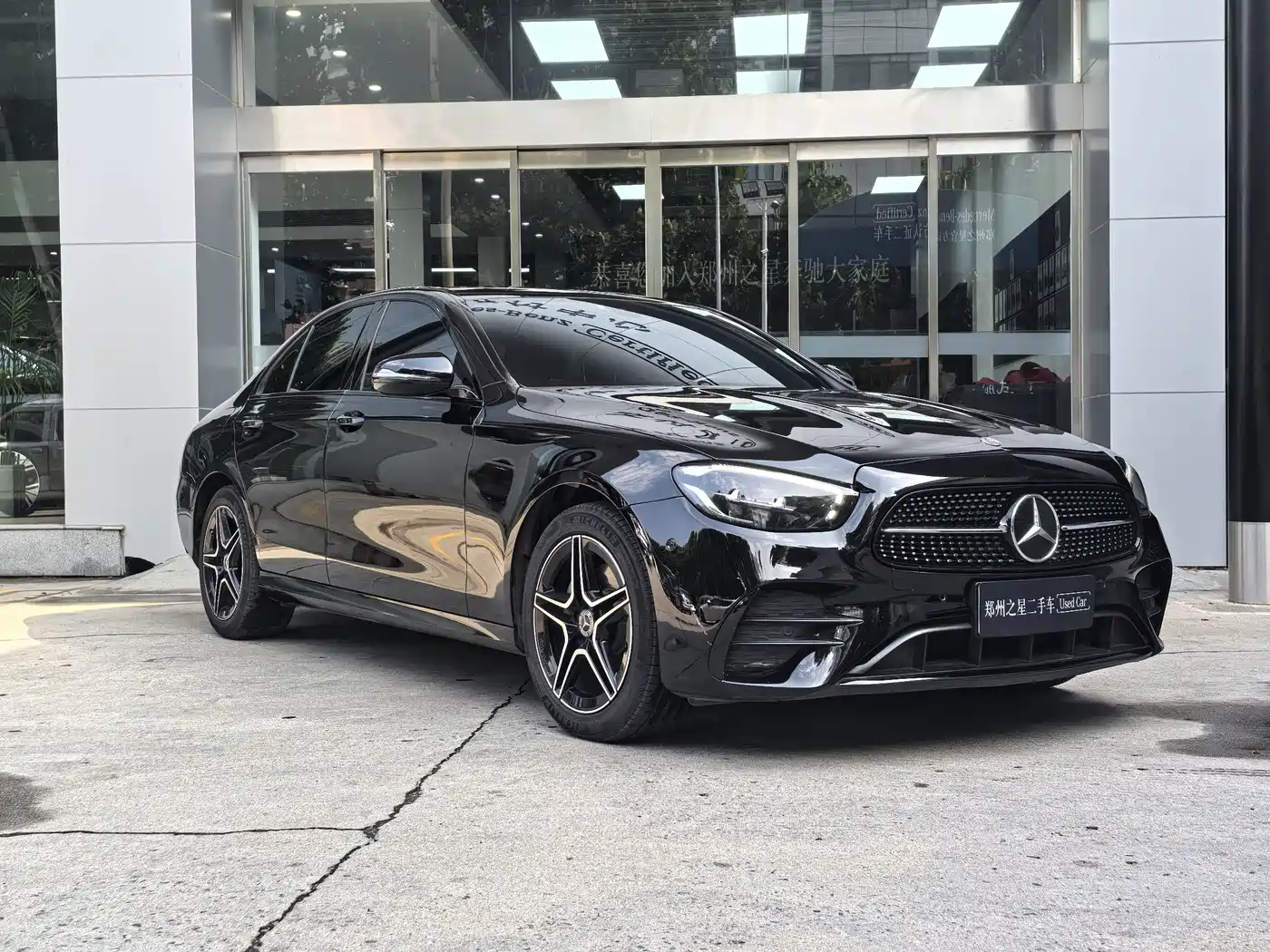 Mercedes-Benz E-Class 2023 Черный из Китая, фото 6