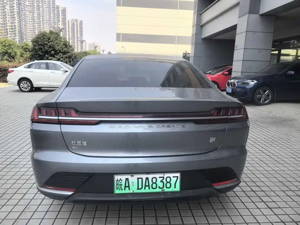 BYD Han — миниатюра 6