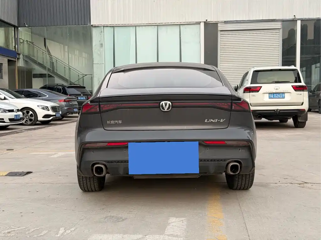 Changan UNI-V — миниатюра 8