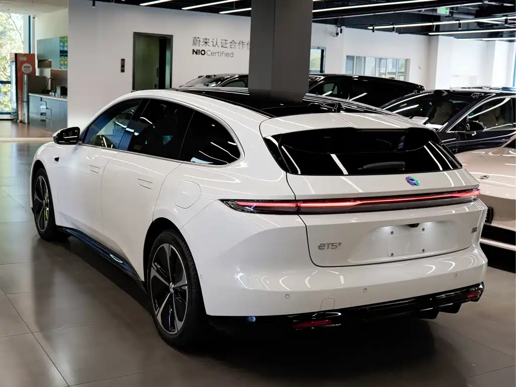 NIO ET5T — миниатюра 3