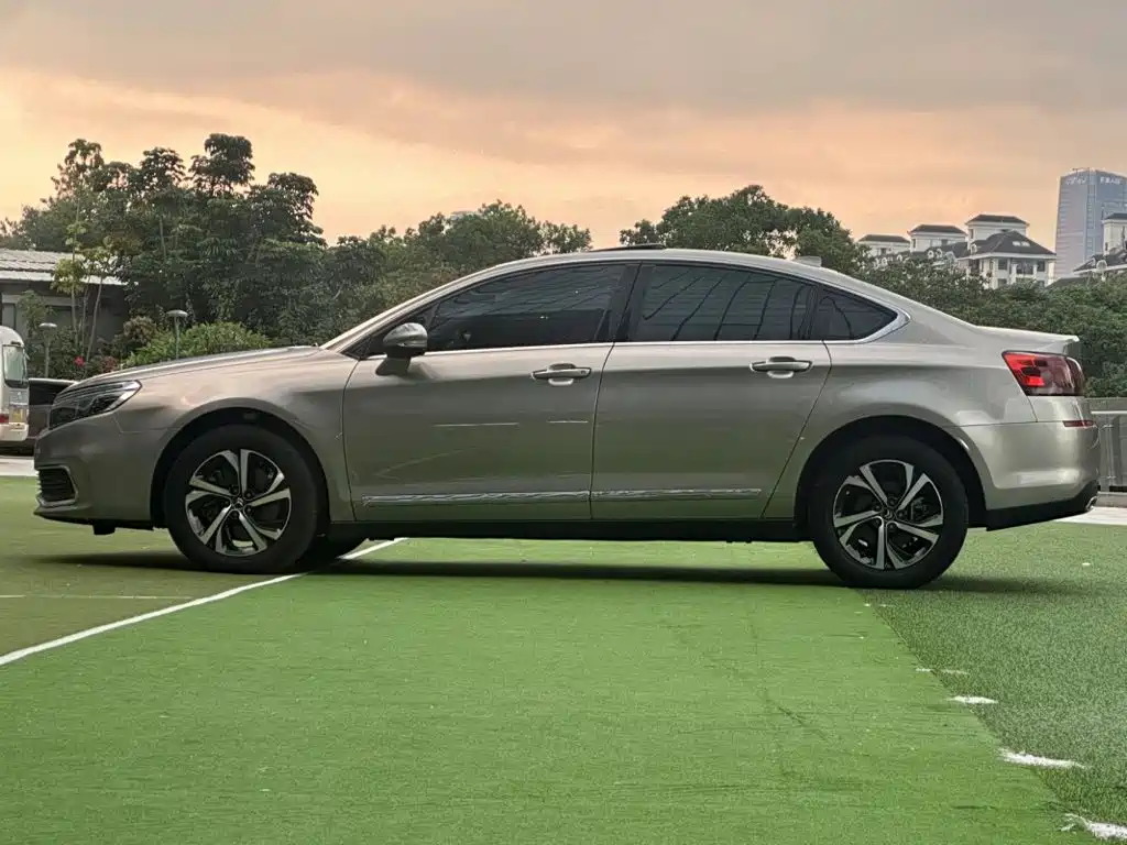 Citroen C5 — миниатюра 7