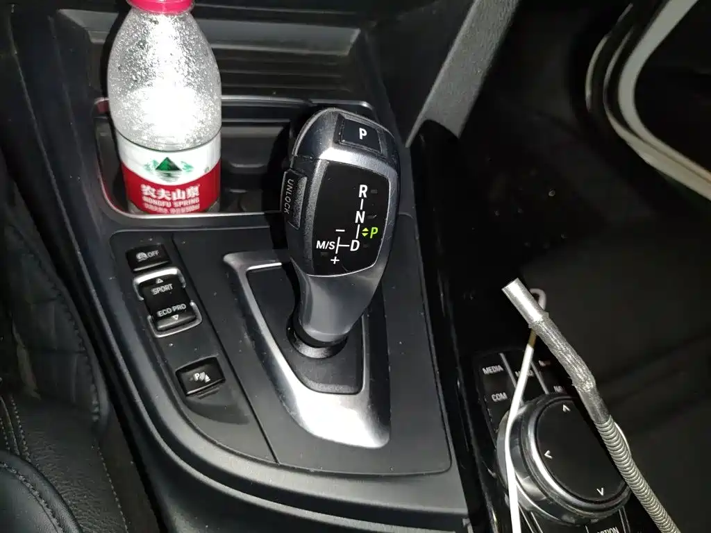 BMW 3 Series — миниатюра 15