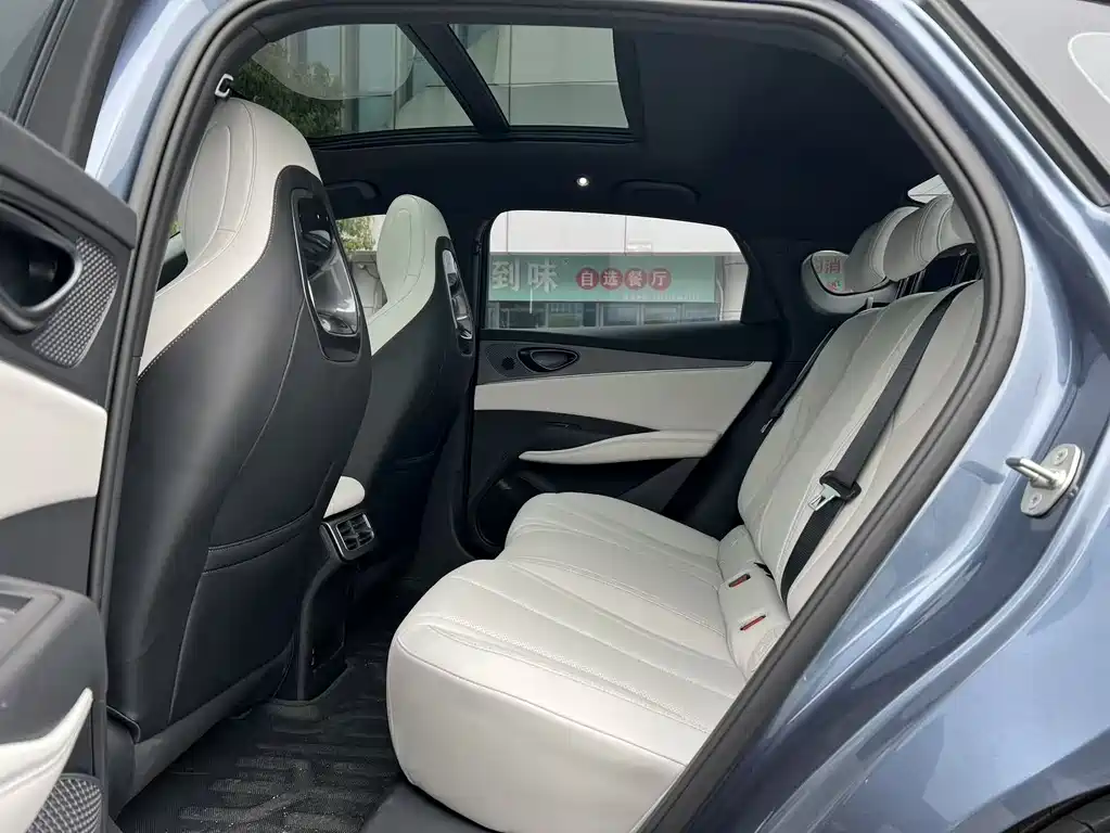 BYD SEAL 06 NEW ENERGY