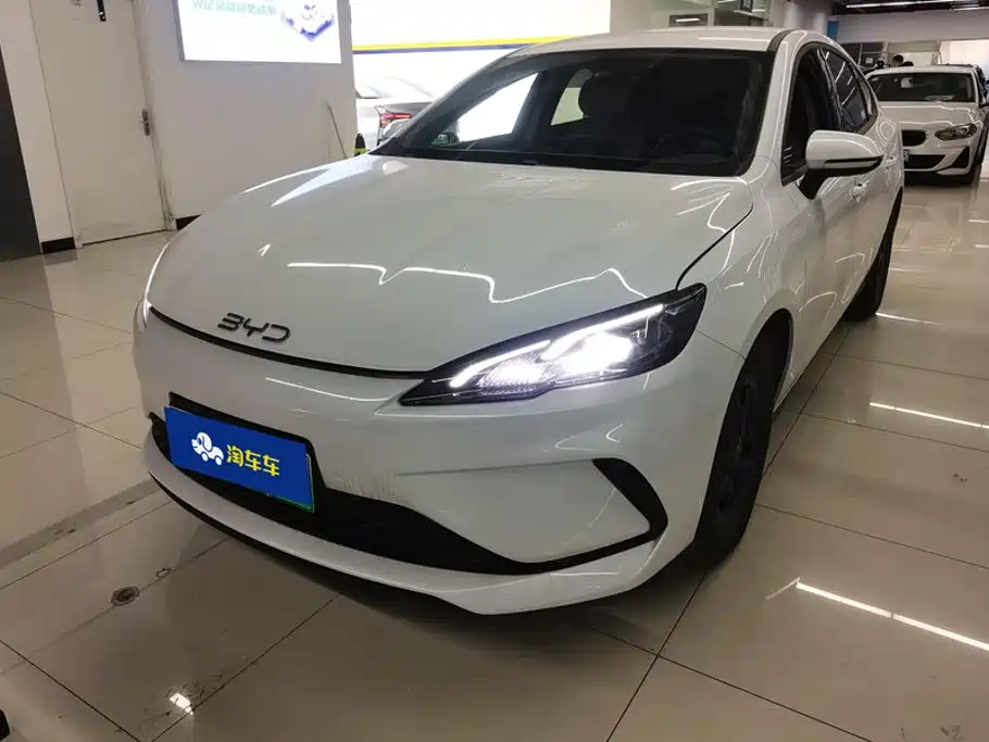 BYD Seal 05 DM-i