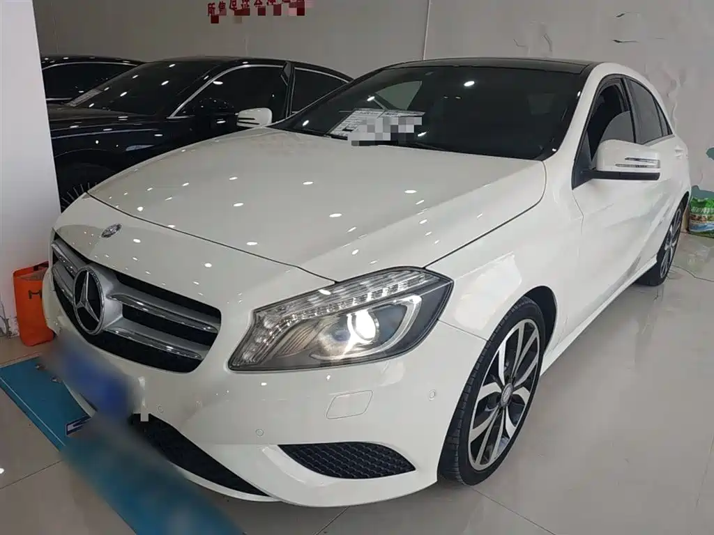 Mercedes-Benz A-Class (Import) 2016