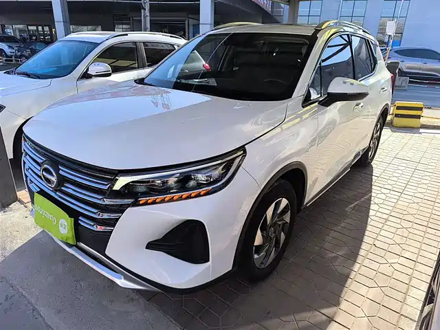 GAC TRUMPCHI GS4