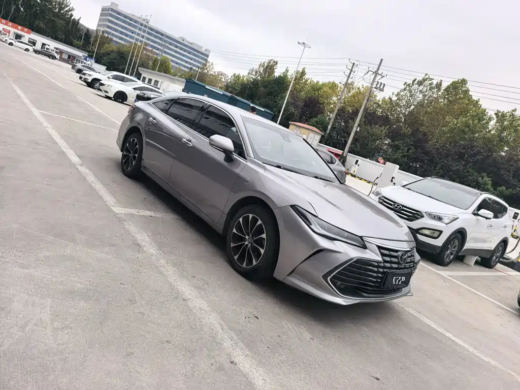 Toyota Avalon — миниатюра 4