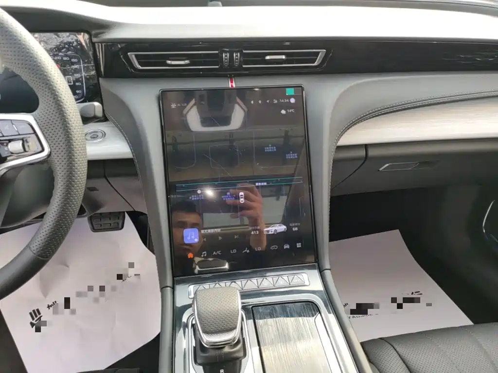Hongqi H5 2025 1.5T DCT