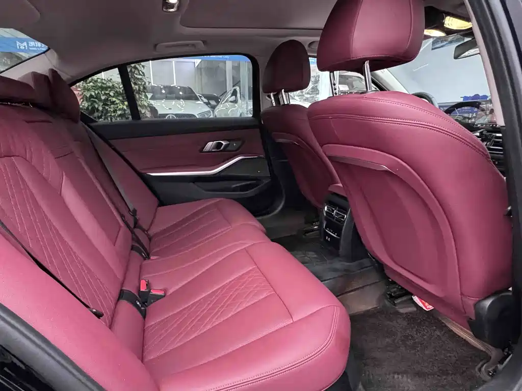 BMW 3 Series — миниатюра 11