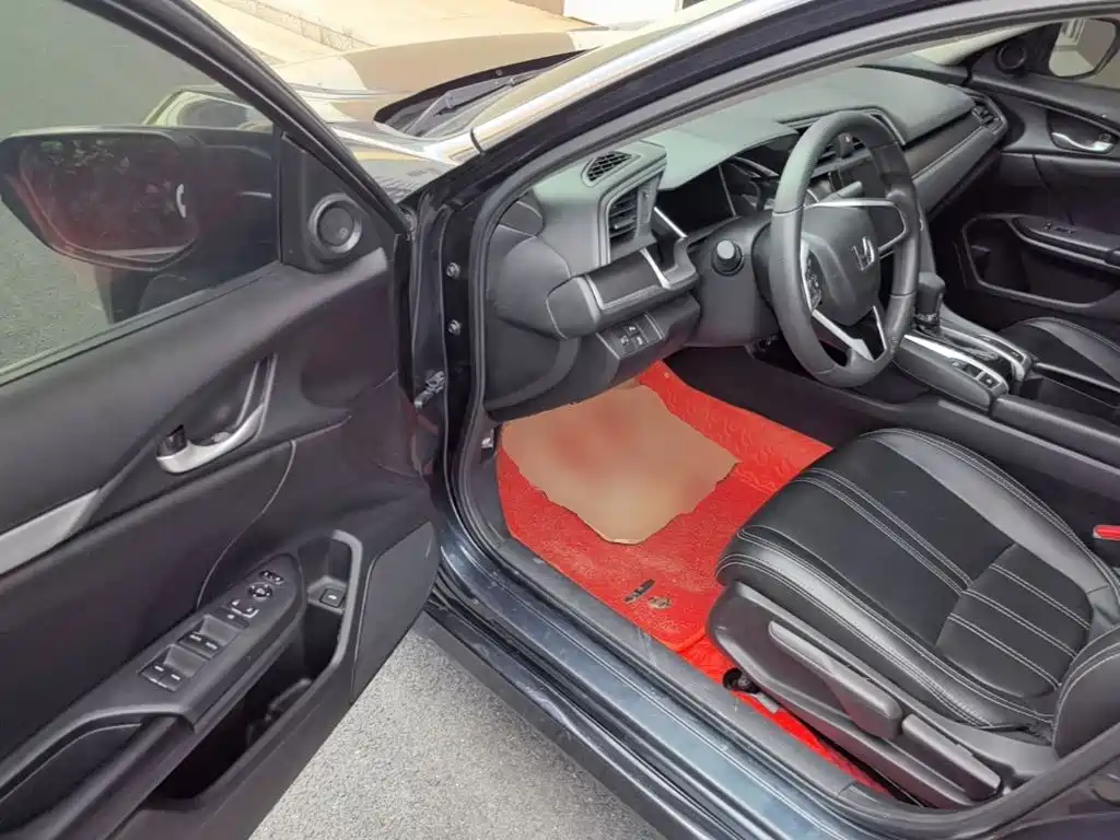 Honda Civic — миниатюра 16