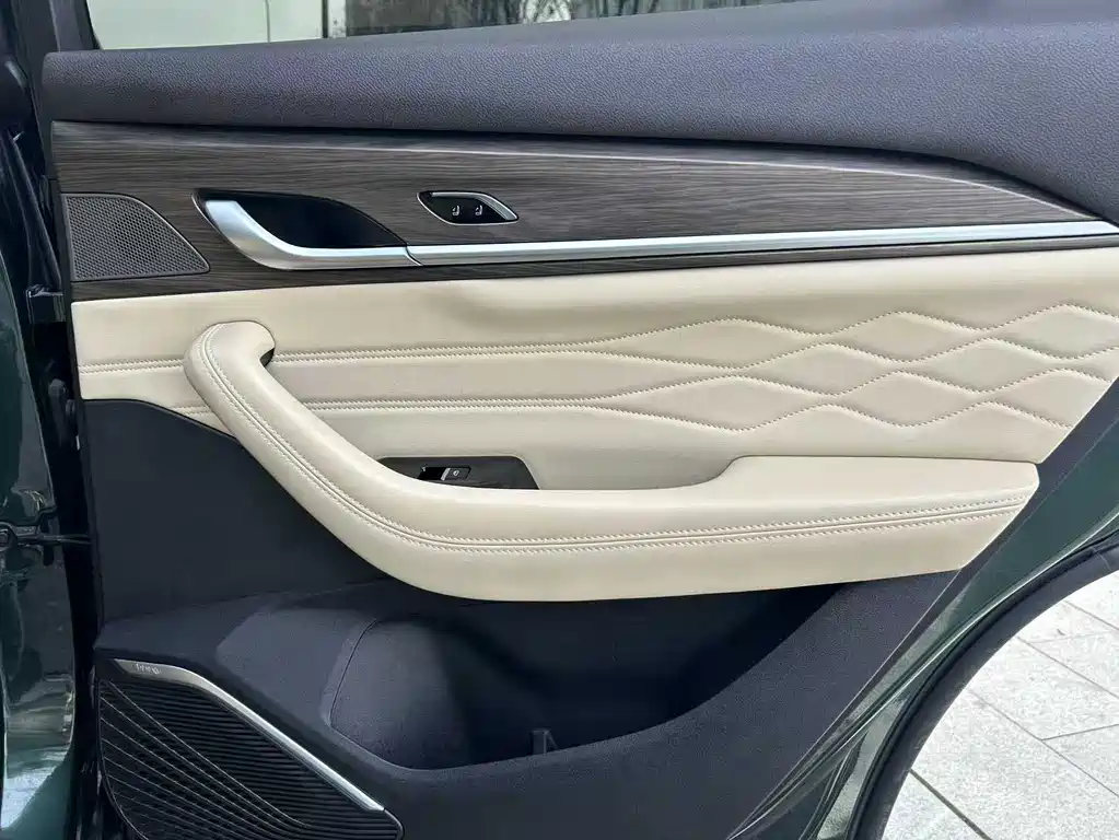 GEELY AUTOMOBILE XINGYUE L