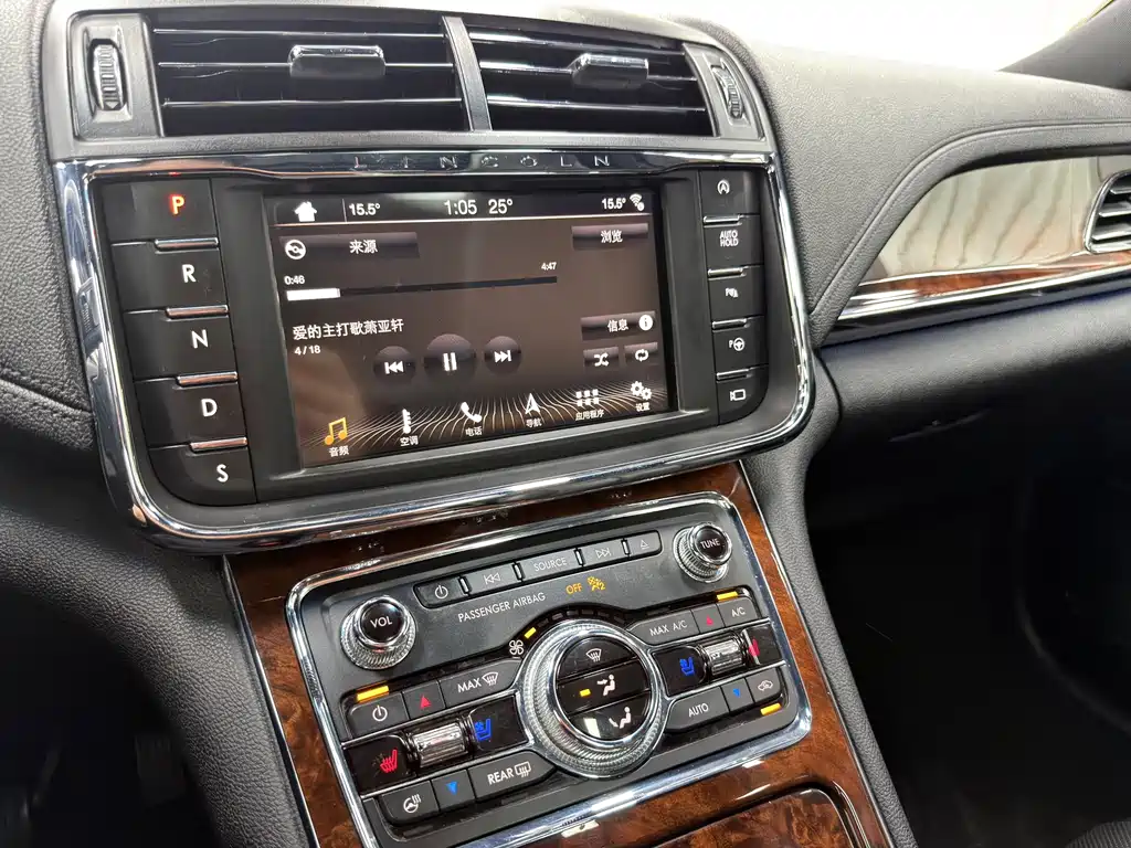 Lincoln Continental — миниатюра 18