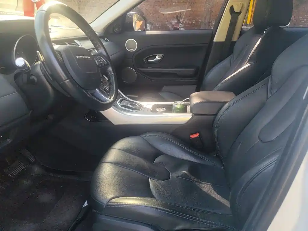 Land Rover Evoque — миниатюра 16