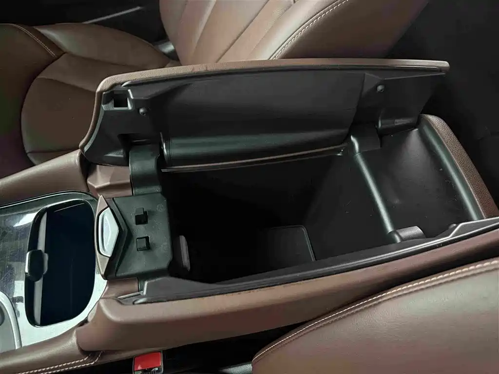 Buick Envision Plus — миниатюра 33