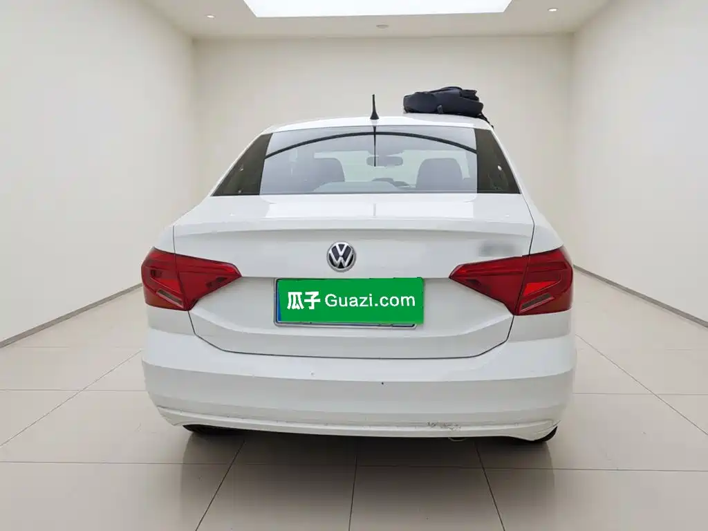 Volkswagen Jetta — миниатюра 3