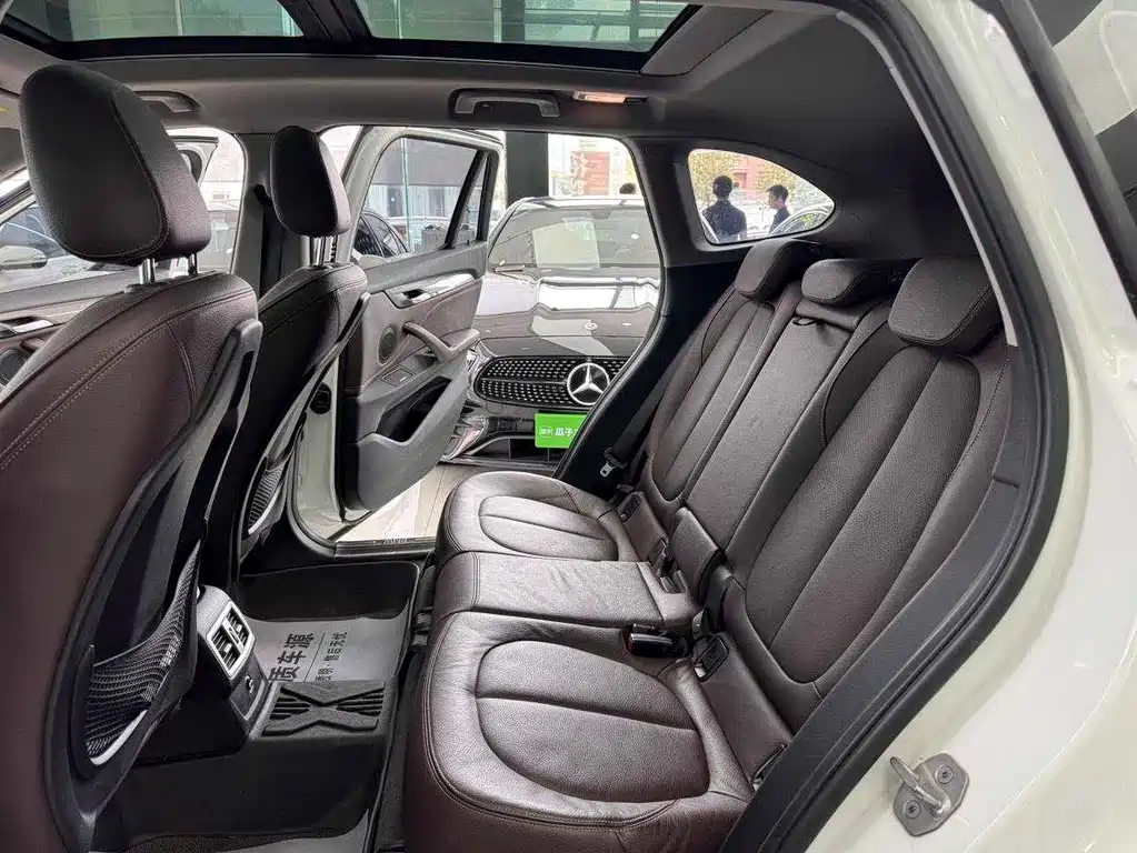 BMW X1 — миниатюра 8