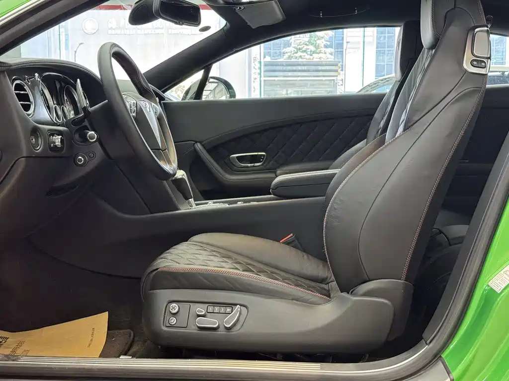Bentley Continental — миниатюра 13